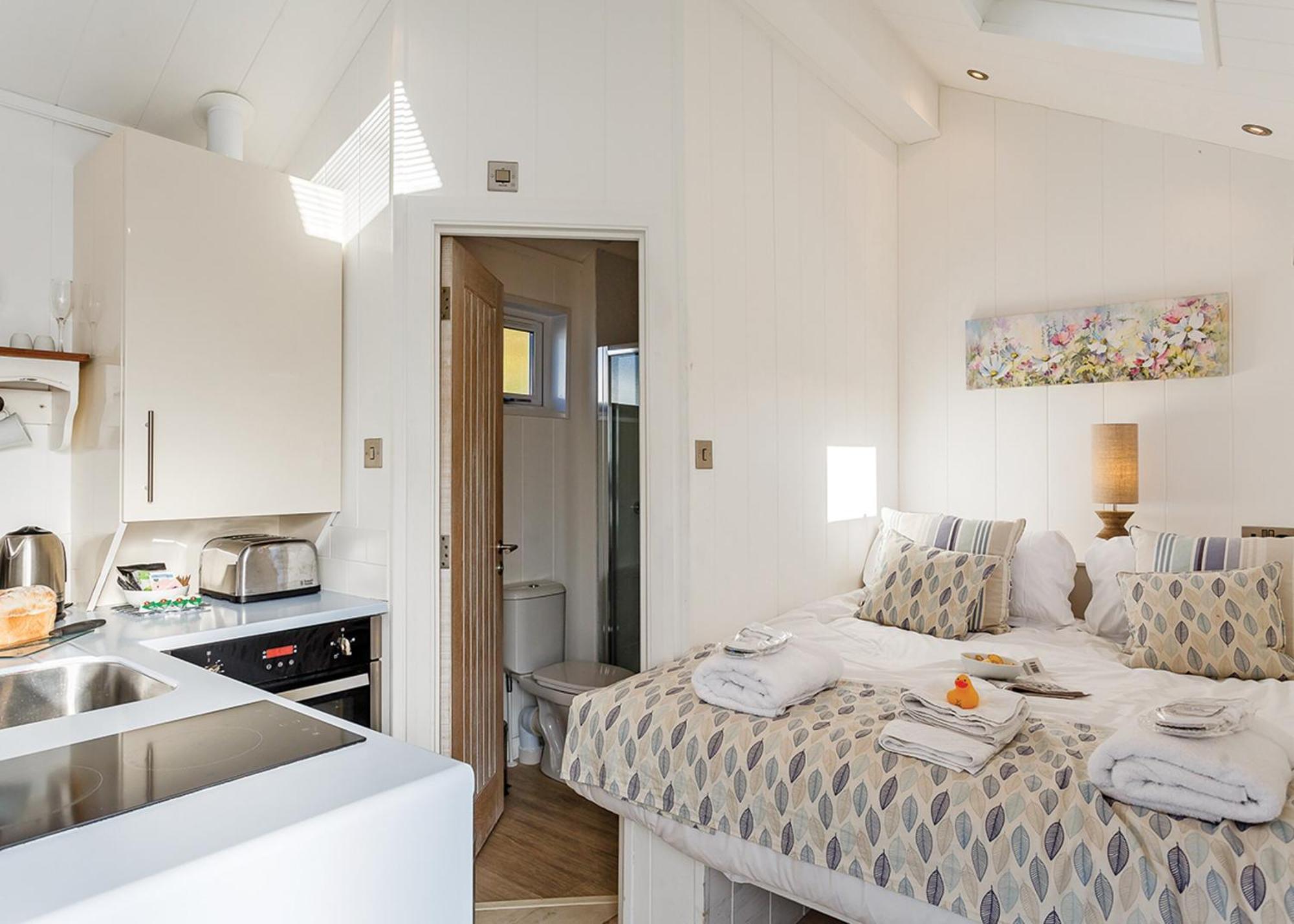Beach Cove Coastal Retreat Ilfracombe Szoba fotó